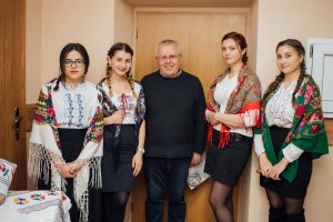 24831132_1931858543808675_2474834847702602979_o