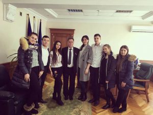 28377871_1637645866349389_2009723727247742410_n