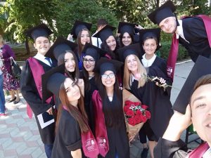 36539163_993936467450241_50854388469596160_n