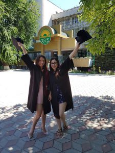 36582899_1057223114433153_7627595986205933568_n