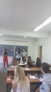 41945912_325133484918606_8385658048957382656_n