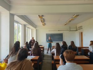 44548595_2333804890189151_71774937945210880_n