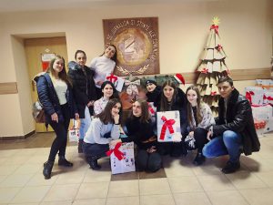 47119179_1759560857489162_5305006457123504128_o