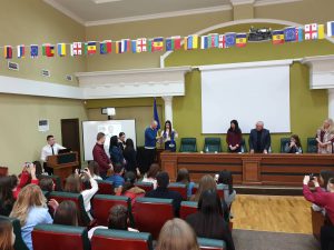 53430027_365852887341191_2336195392770670592_n