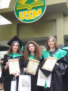 60478927_340257946688673_4858637734480183296_n